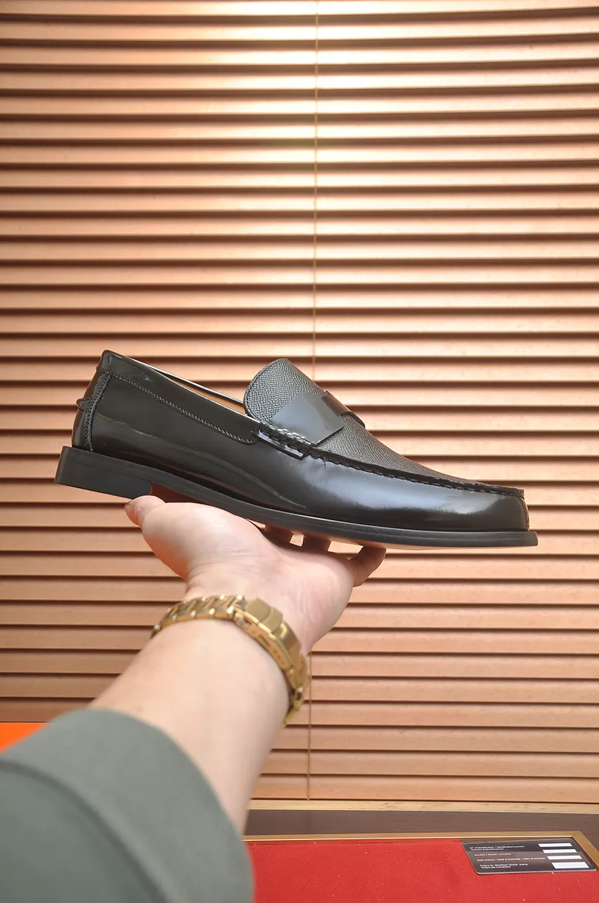 Men's shoes💰540💶[HERMES] (cowhide lining)🍀Italian top luxury🍀He does not pursue novel styles and gorgeous colors, but attracts the favor of successful men with his flawless, elegant and classic style. Formal leather shoes This very comfortable, simple and stable style allows you to easily match any style! The pattern is absolutely 1:1 refined from the original case, and we strive for excellence in materials, imported cowhide + cowhide lining💪💪💪extraordinary texture👍! .Code number: 39-45 (45 customized)